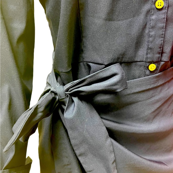 UNTUCKit brand womens shirt dress in navy blue button up and tie waist size 8 - Picture 3 of 8